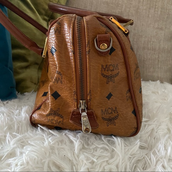 MCM Boston Bag - Picture 6 of 8